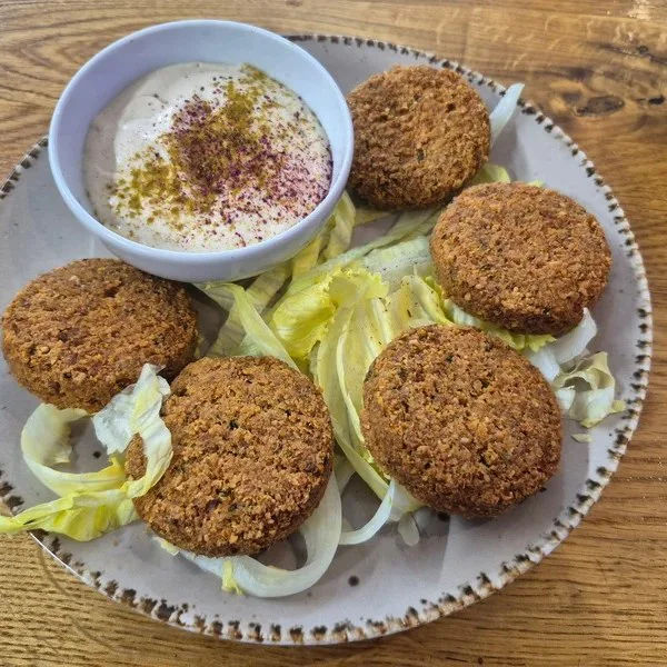 Falafel-Teller